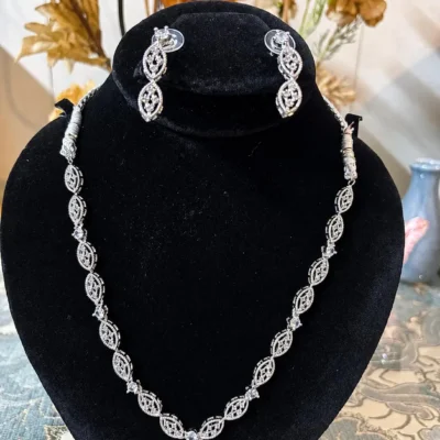 Silver Crystal Elegance Jewelry Set