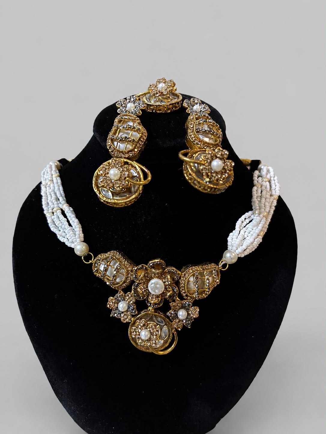 Elegant Pearl & Antique Gold Jewelry Set
